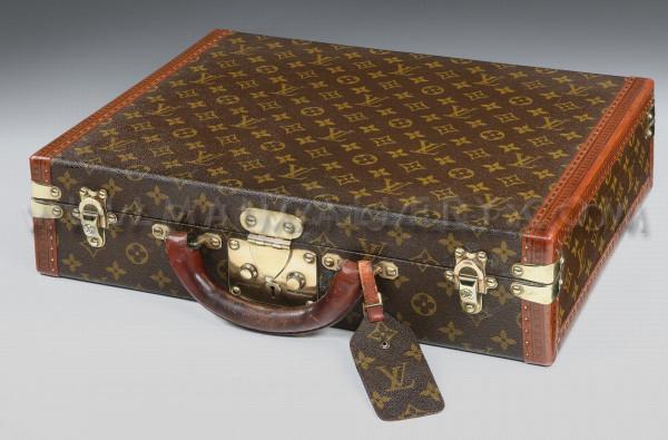 1960s Vintage Louis Vuitton President Briefcase  Vintage louis vuitton, Vintage  briefcase, Vintage trunks