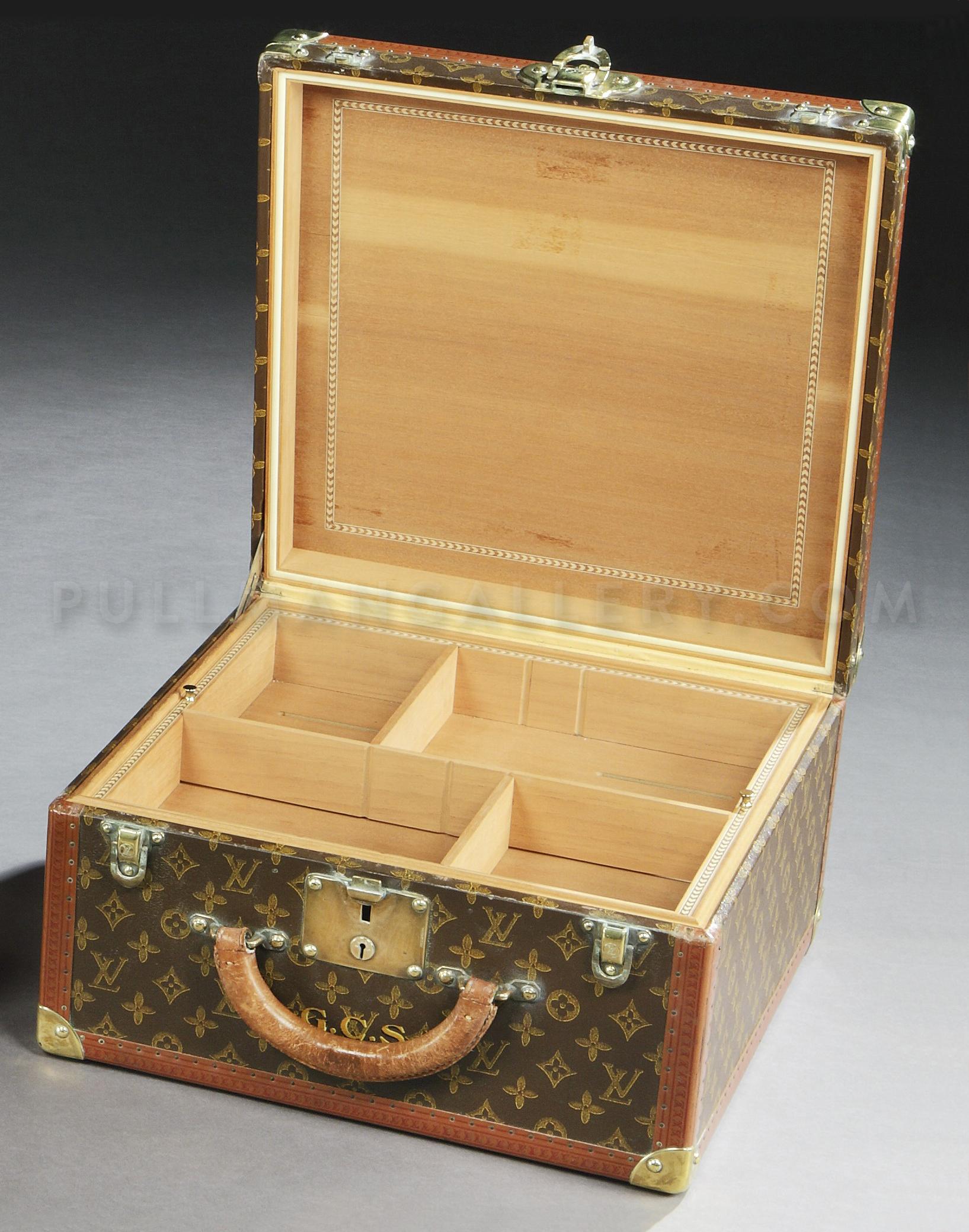 LOUIS VUITTON Travel Cigar Humidor Case 56009